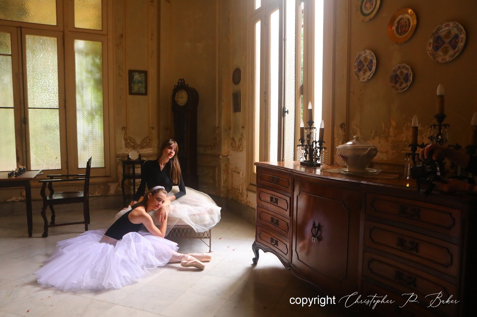 025A7134 2000px Ballet Nacional de Cuba ballerinas in old mansion Havana Cuba signed copyright Christopher P Baker